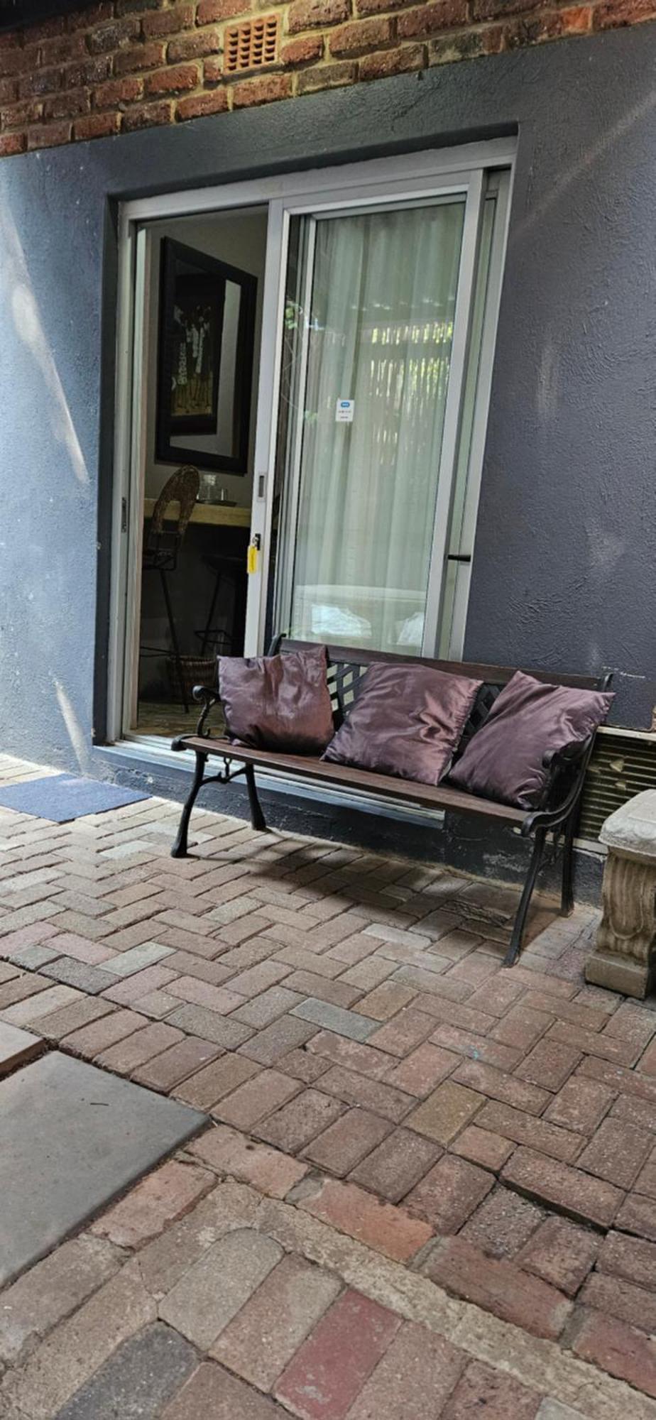 נלספרויט Old Vic Travellers Inn Nelspruit מראה חיצוני תמונה