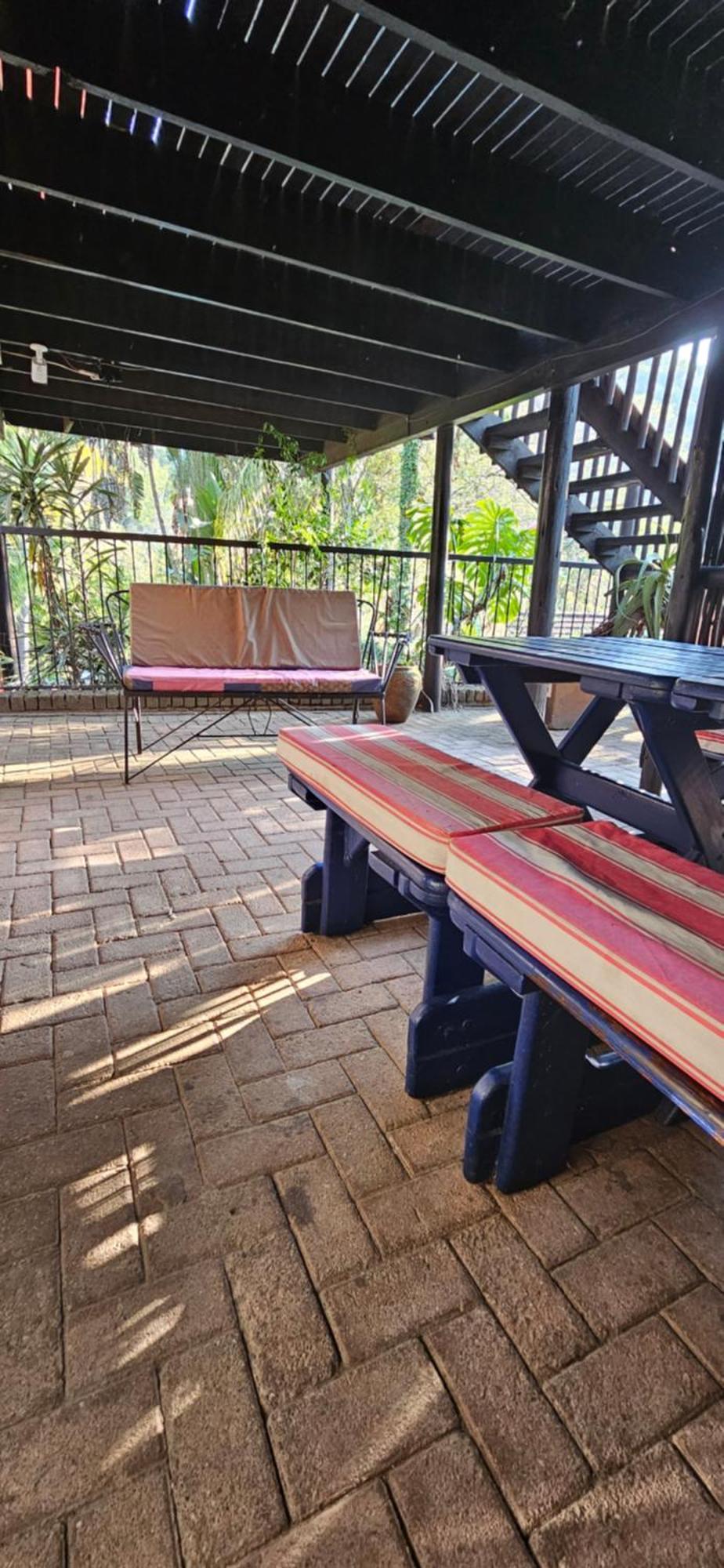 נלספרויט Old Vic Travellers Inn Nelspruit מראה חיצוני תמונה