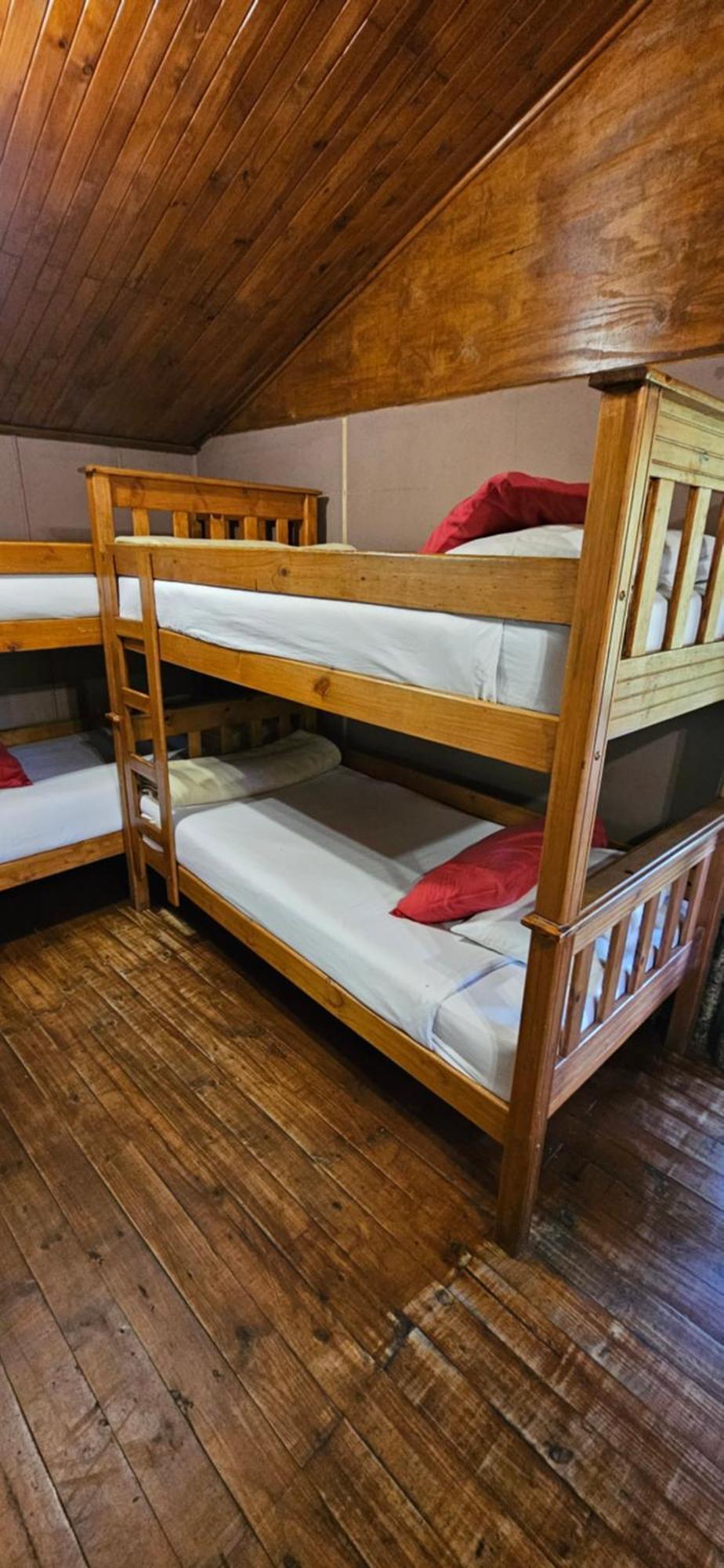 נלספרויט Old Vic Travellers Inn Nelspruit מראה חיצוני תמונה